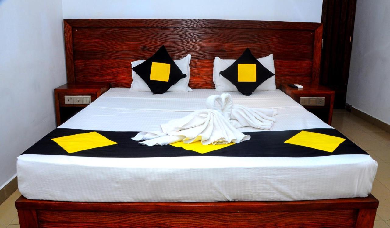 Happy Banana Hotel Unawatuna Kültér fotó